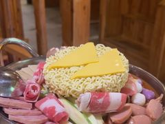 -恩你小木屋·韩式料理(假日广场店)
