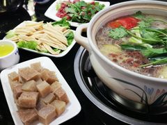 -黔府豆米火锅野菜馆(南马店)