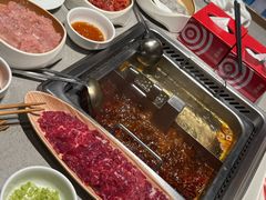 -海底捞火锅(宝龙广场夜宵主题店)