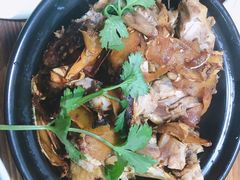 -亚忠小吃店(曾厝垵店)