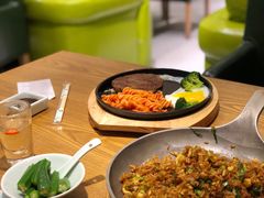 牡蛎炒饭-去茶去餐厅(中央大街店)