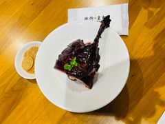 -乐忻皇朝(上海中心大厦店)