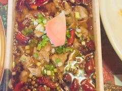 -蘑菇私房菜小馆(杨家坪西城天街店)