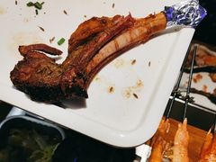 苏尼特金质烤羊排-三个蒙古大叔羊肉串(大宁店)