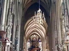 -斯蒂芬主教座堂(Stephansdom)