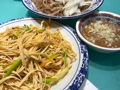 -曲氏老北京涮肉(摩尔店)