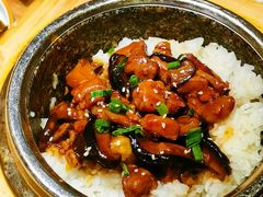 -明洞阿姨·韩式酱蟹烤肉·创意料理(三元桥店)