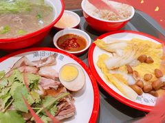 -大食代美食广场(上海中心店)