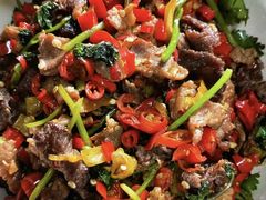 香菜牛肉-天怡·鱼工厂(临江店)