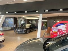 -上海永达奥诚奥迪4S店(申江路店)