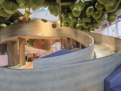 -水桶王国主题餐厅·聚会·生日派对·亲子活动·家庭套餐(亚龙湾希尔顿店)