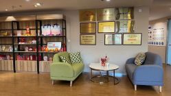 -海豚湾高端月子会所(黄浦店)