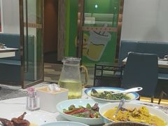 -粤小馆(天安云谷店)