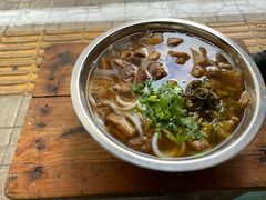 -炳记牛味粉店(四坊路店)