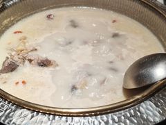-煲宫猪肚鸡(昆山金鹰国际购物中心店)