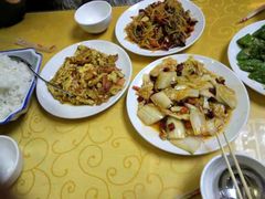 -炕锅羊肉土火锅面片大王