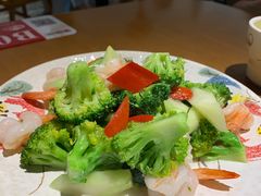 西兰花炒虾仁-蜀宴小调·精致家常菜(来福士店)