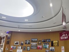 -雅悦齿科(顾村公园店)