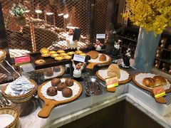 -小天鹅戴斯酒店鲸鲨百汇创作料理