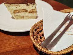 -嗒令甜品·主题融合料理餐厅(首座时代店)