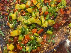 -鱼众不同·鸡公煲·烤全鱼(国顺路店)