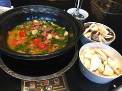 -黔蘑菇四季餐厅(观山湖店)