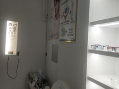 -精视达眼镜•专业儿童配镜中心(学府大道店)