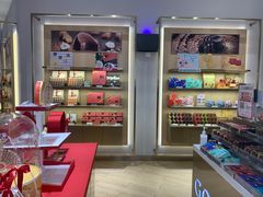 零售区-GODIVA(景枫中心店)