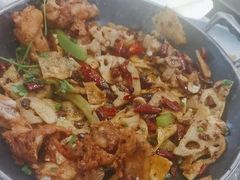 -川流不息·地道川菜·小龙虾(松东路店)