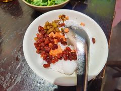 -四小区火锅·巷子里的重庆火锅(花照壁店)