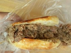 -老西关黄老太牛肉烧饼