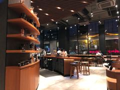 -星巴克(西安曲江银泰店)