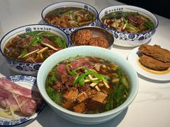 -镇南锅盖面馆(解放路店)