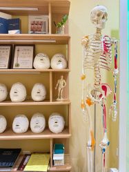 -小颜秘家·韩国整骨