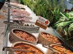 -金滏山烤肉·海鲜·火锅自助餐厅(襄阳万达店)