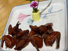 乳鸽-德胜轩正宗顺德菜(宝安沙井会展中心店)