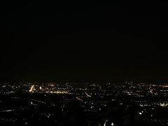 -鬼笑石后山停车场