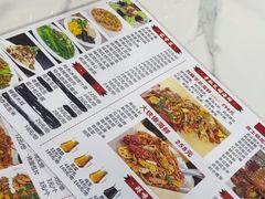 -二姐啤酒屋·海鲜大排档(营口路市场对面店)