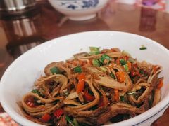 -新李记 · 口味菜馆(南郊公园店)