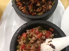 黑红三剁双拼-蝴蝶泉宾馆-中餐厅
