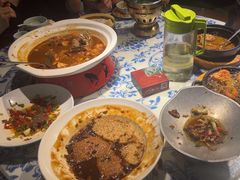 -卢大鲜鱼头捞饭(美利广场店)
