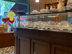 面包甜点陈列柜-Pie Bird(新闸路店)