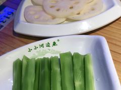 -小小河边鱼(天润城店)