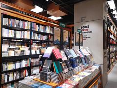 -SISYPHE BOOKS西西弗书店(龙湖滨江天街店)