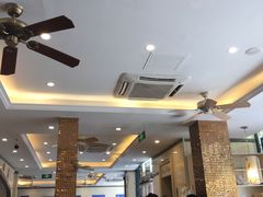 大堂-西部马华清真食府·丝路菜(大钟寺店)