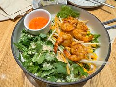 泰式大虾泰碗配辣味青柠汁-Wagas沃歌斯(长宁龙之梦店)