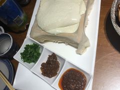 -95号酱骨·一块豆腐(展春园西路店)
