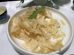 -红鼎豆捞·非遗鲍皇汤火锅(宝丰路店)