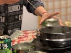 -臻牛烤肉