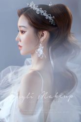 -艾米丽婚纱礼服